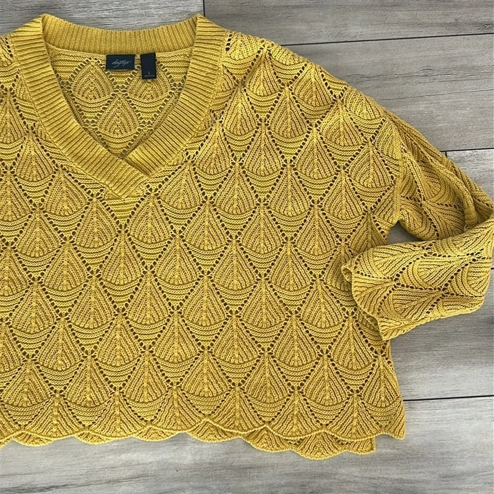 Daytrip yellow oversized